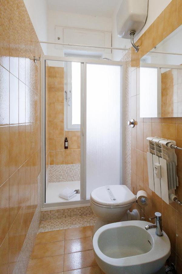 Casa Vittoria Di San Martino Affittacamere Genova Eksteriør billede